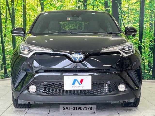 Toyota C-HR 2017-07 264224-14