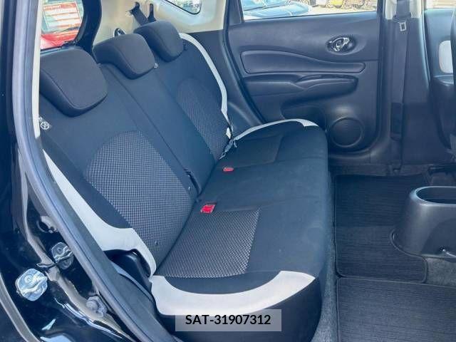 Nissan NOTE 2017-04 302414-11