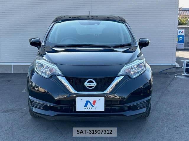 Nissan NOTE 2017-04 302414-14