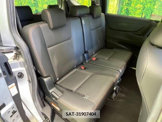 Toyota SIENTA 2018-06 314680-8