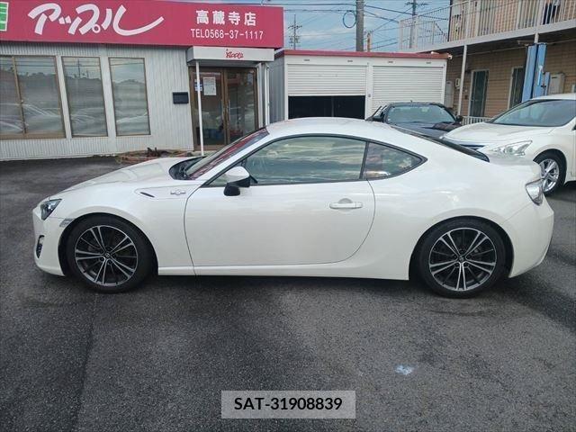 Toyota 86 2012-09 349783-17