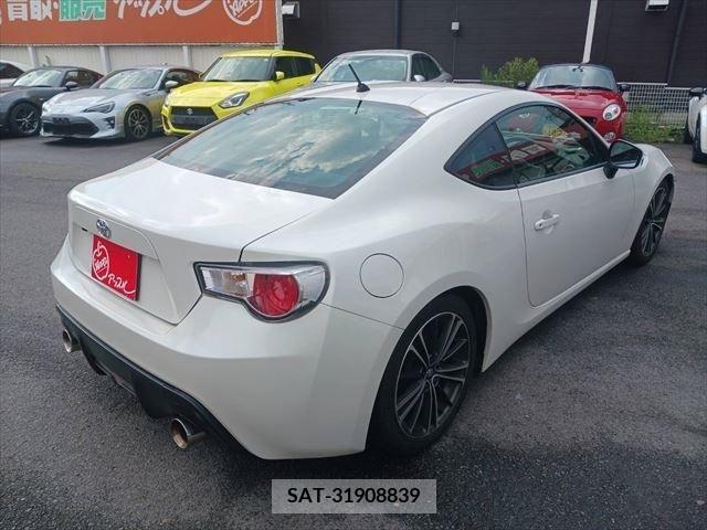 Toyota 86 2012-09 349783-15