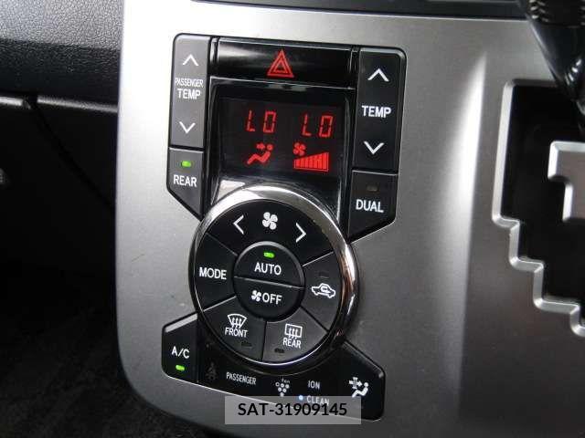 Toyota VOXY 2012-03 289113-10