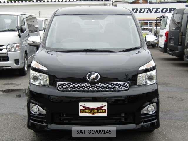 Toyota VOXY 2012-03 289113-4
