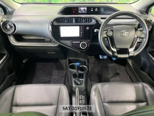 Toyota AQUA 2018-12 314089-1