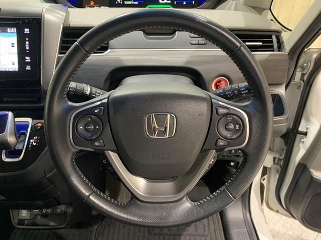 Honda FREED HYBRID 2016-10 20270-26