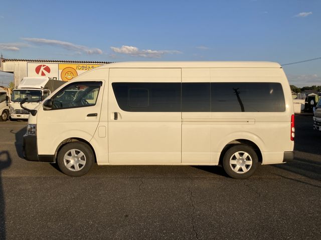 Toyota HIACE VAN 2015-05 190533-3