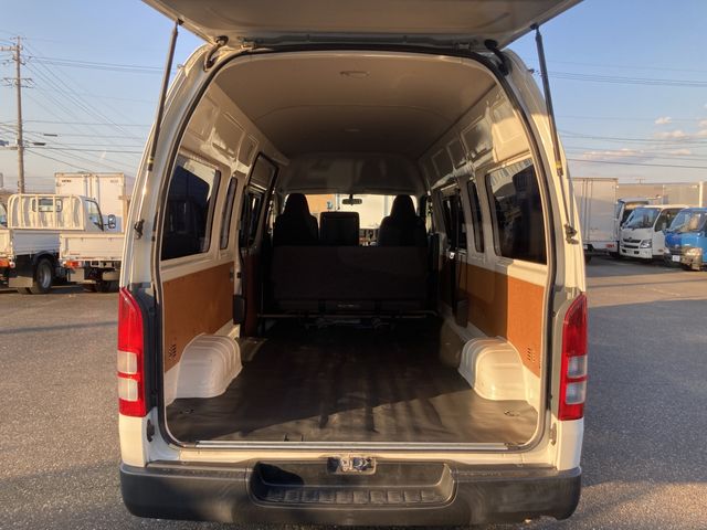 Toyota HIACE VAN 2015-05 190533-13