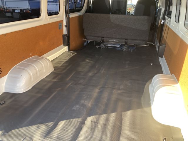 Toyota HIACE VAN 2015-05 190533-14