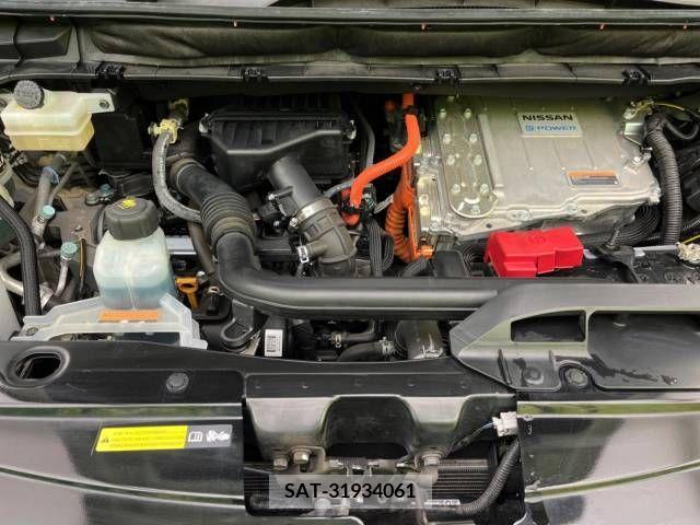 Nissan SERENA 2019-02 206647-19
