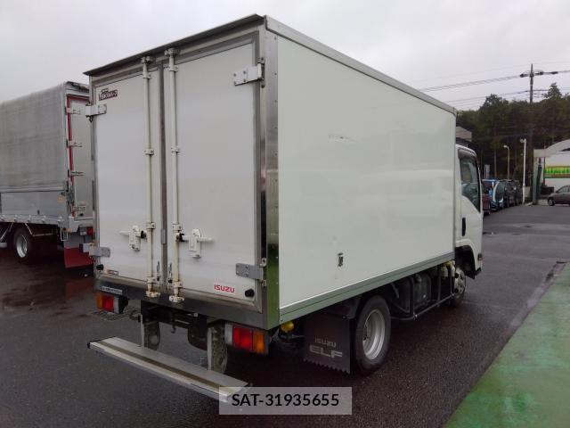 Isuzu ELF TRUCK 2016-06 446152-1