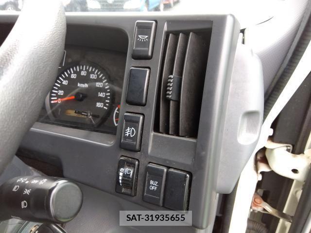 Isuzu ELF TRUCK 2016-06 446152-4