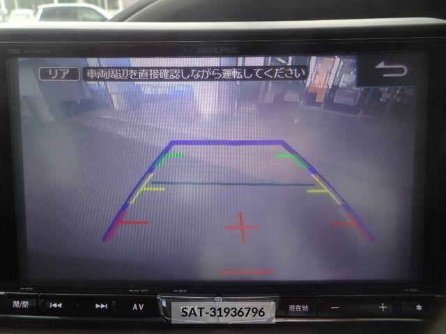 Toyota VOXY 2015-02 289026-13