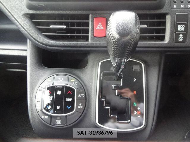 Toyota VOXY 2015-02 289026-15