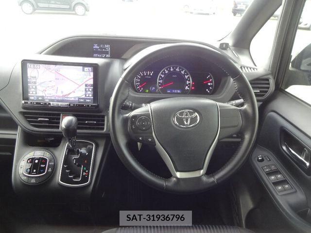 Toyota VOXY 2015-02 289026-10