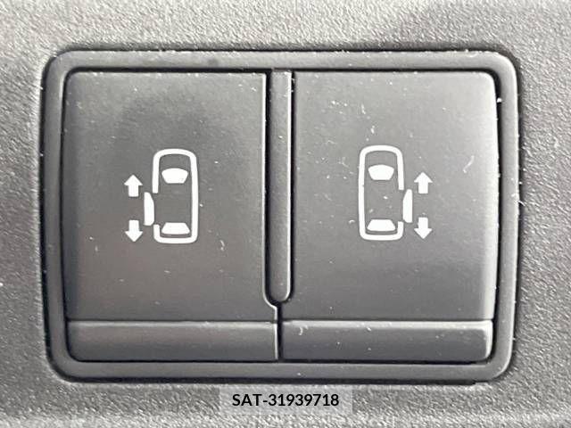 Nissan SERENA 2019-10 367678-6