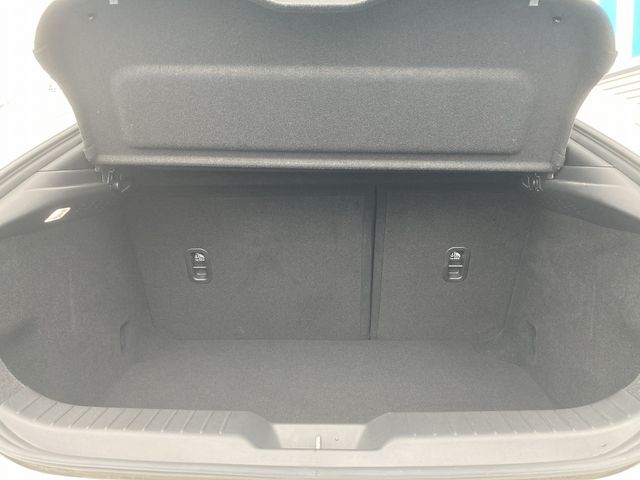 Mazda MAZDA3 2019-08 20383-8