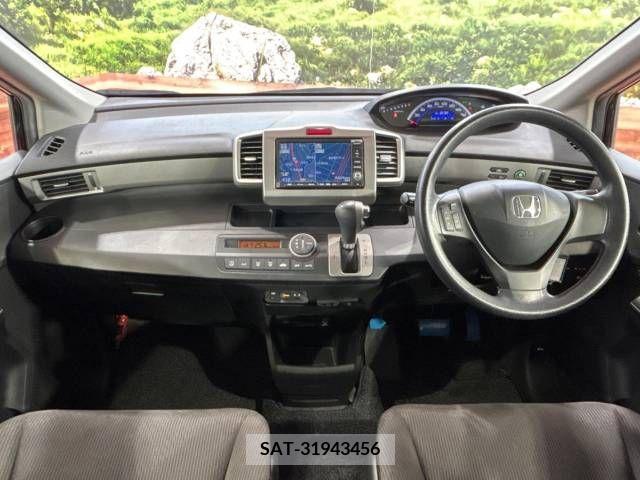 Honda FREED 2011-09 270459-1