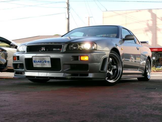 Nissan SKYLINE GT-R 1999-06 17324-2