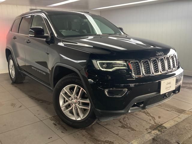 Jeep GRAND CHEROKEE 2017-09 16823-5