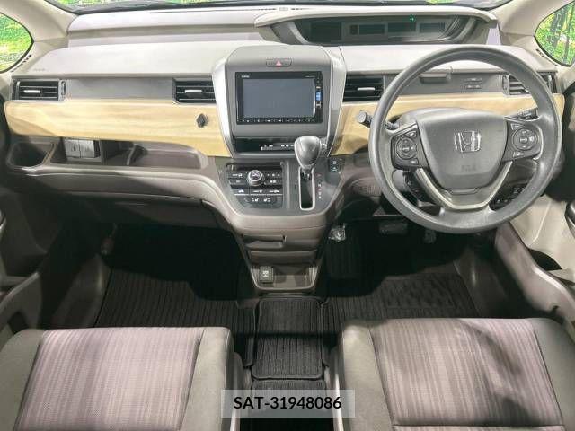 Honda FREED 2017-10 360618-1