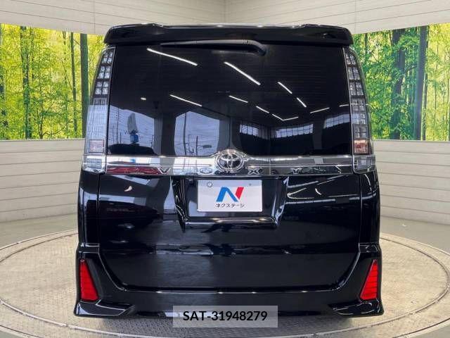 Toyota VOXY 2017-06 321511-16