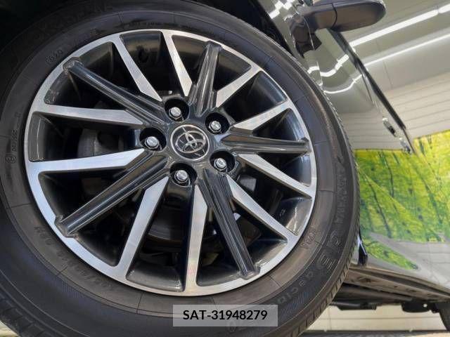 Toyota VOXY 2017-06 321511-14