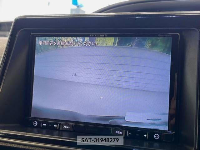 Toyota VOXY 2017-06 321511-4