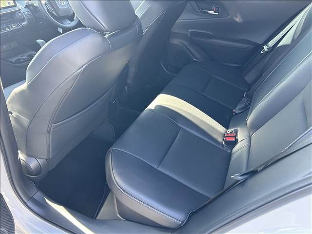 Toyota PRIUS 2023-02 192347-6