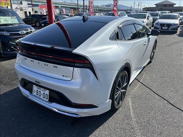 Toyota PRIUS 2023-02 192347-14