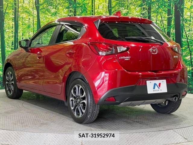 Mazda DEMIO 2017-06 301908-17