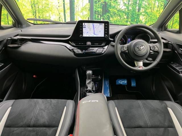 Toyota C-HR 2021-03 191609-1
