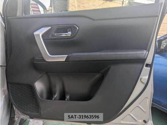 Toyota RAIZE 2022-01 324411-11