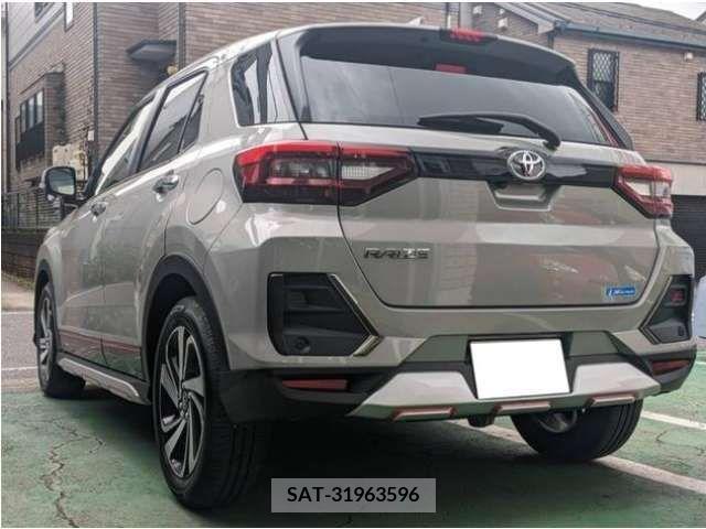 Toyota RAIZE 2022-01 324411-3