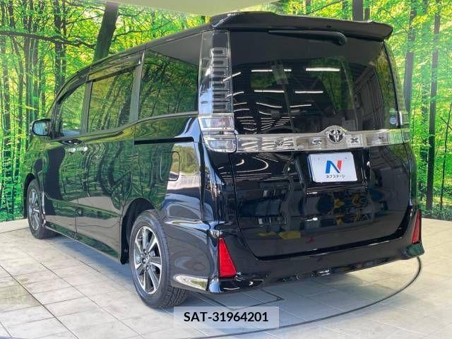 Toyota VOXY 2018-07 347668-17