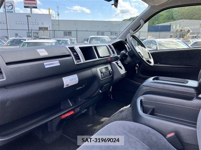 Toyota HIACE WAGON 2019-06 316474-13