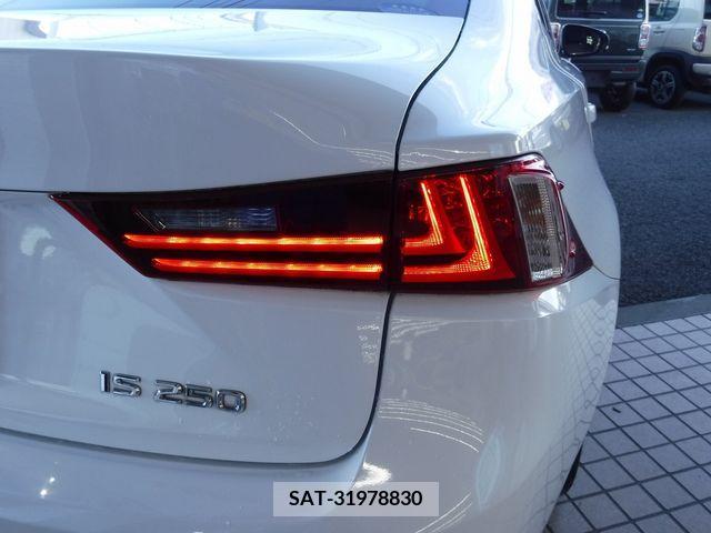 Lexus IS 2013-09 217291-5