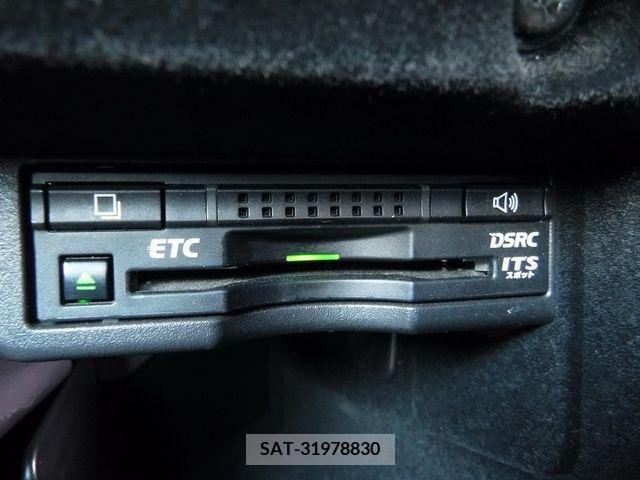 Lexus IS 2013-09 217291-13