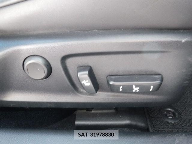 Lexus IS 2013-09 217291-14