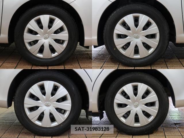 Toyota COROLLA AXIO 2017-09 390016-4