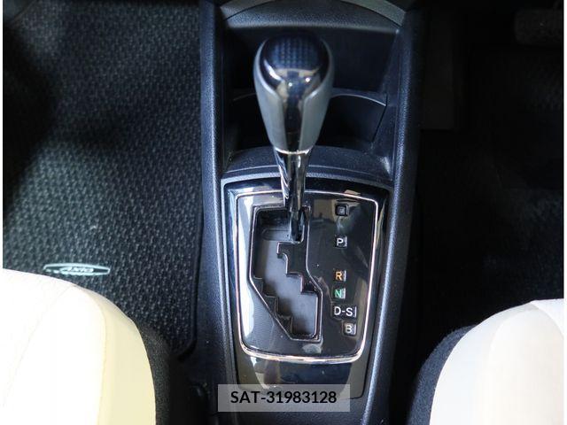 Toyota COROLLA AXIO 2017-09 390016-9