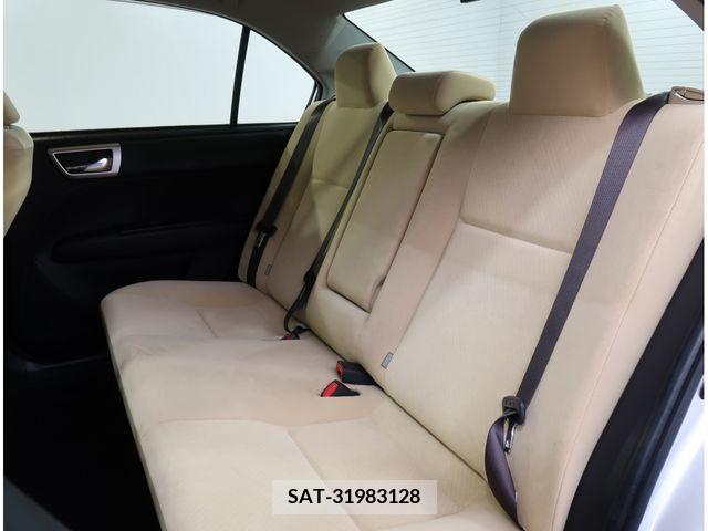 Toyota COROLLA AXIO 2017-09 390016-22