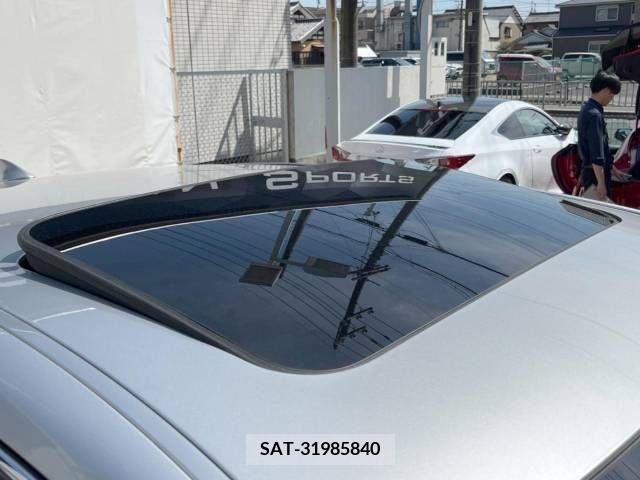 Lexus LS 2015-01 235945-2