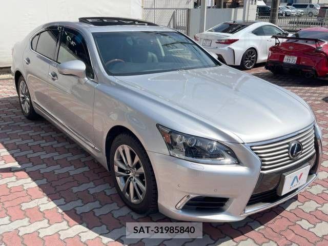 Lexus LS 2015-01 235945-16