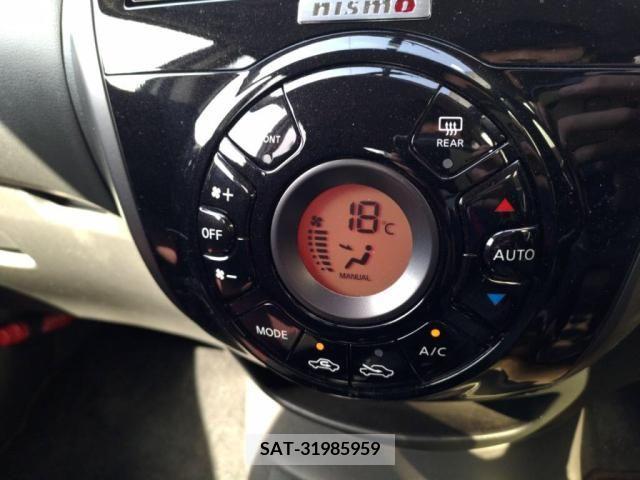 Nissan NOTE 2015-10 302388-19