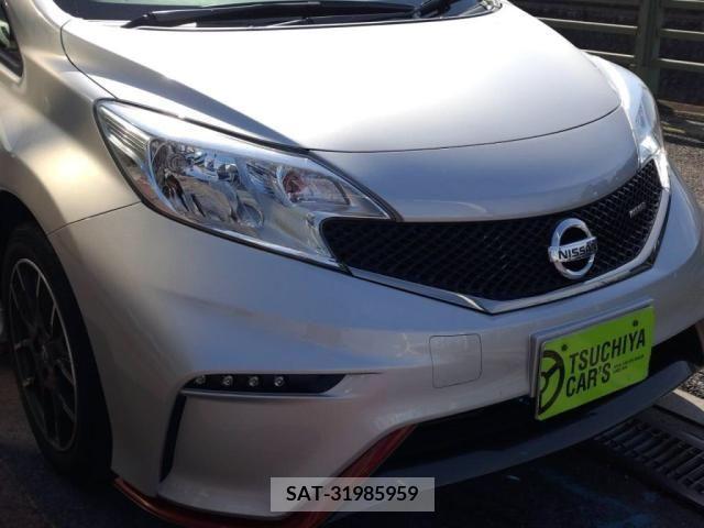 Nissan NOTE 2015-10 302388-9