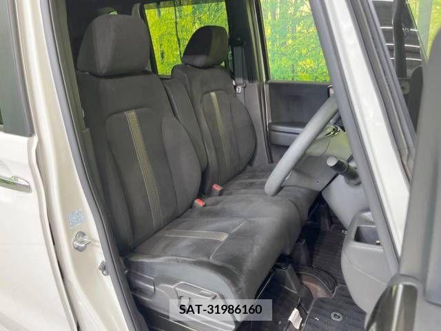 Honda N BOX CUSTOM 2020-04 340699-8