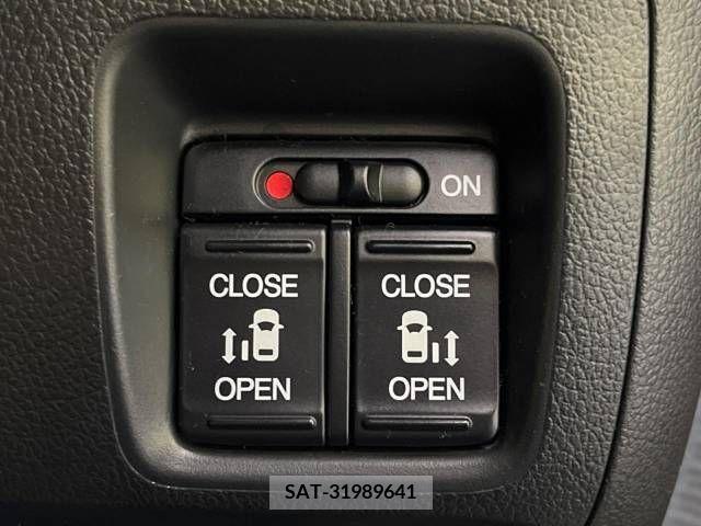 Honda N BOX CUSTOM 2015-03 279065-5