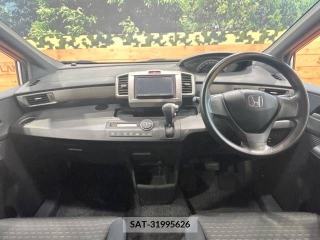 Honda FREED SPIKE 2011-08 360724-1