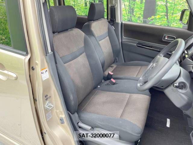 Nissan ROOX 2012-06 251324-9